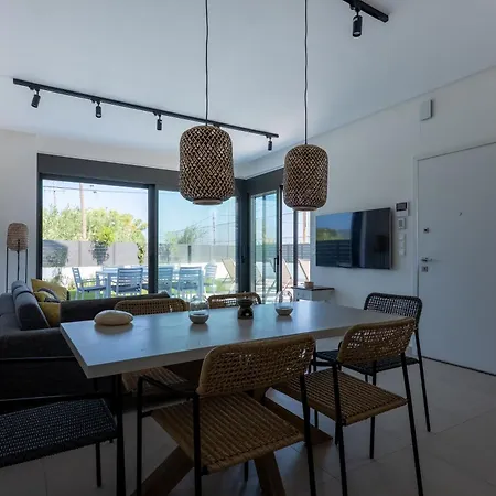 Luxury With Private Pool And Lefkada City