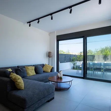 Luxury With Private Pool And